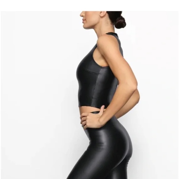 Brand new with tags Skims faux leather crew neck top - Picture 2 of 6